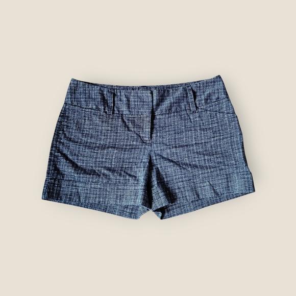 Express Women's Business Casual Shorts Size 6 - Picture 1 of 4